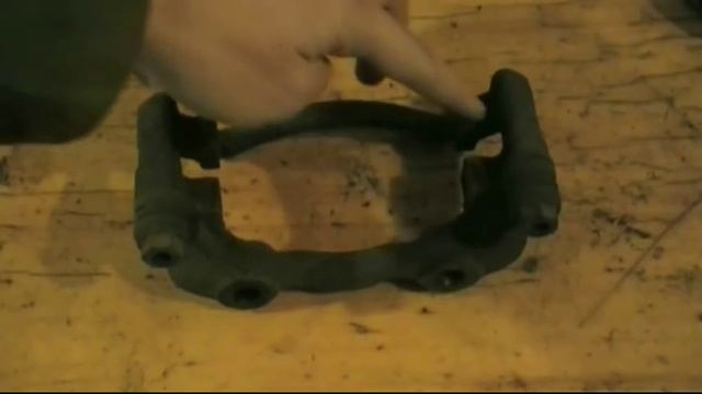 Замена переднего тормозного диска и колодок смотреть онлайн