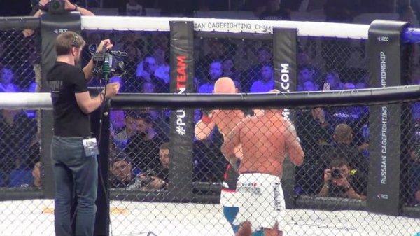 Бои по ММА. Сергей Харитонов vs Джоуи Белтран. Sergei Kharitonov vs Joey Beltran.
