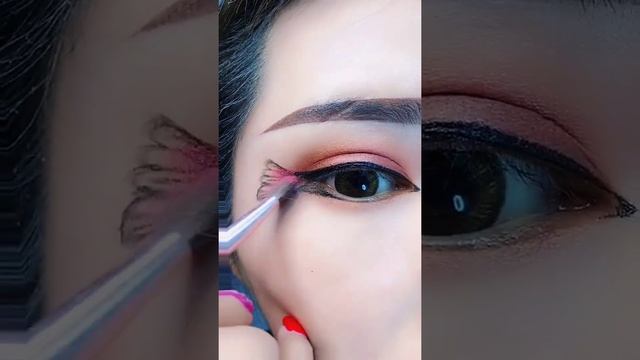 Универсальный макияж + накладные ресницы. Как наклеить ресницы смотреть онлайн