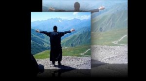 ВСЁ БОЛЬШЕ ХОЧЕТСЯ ТИШИ ... исполняет протоиерей АЛЕКСАНДР СТАРОСТЕНКО