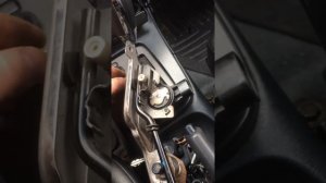 Ниссан Альмера Классик не реагирует на педаль газа, держит обороты 1500