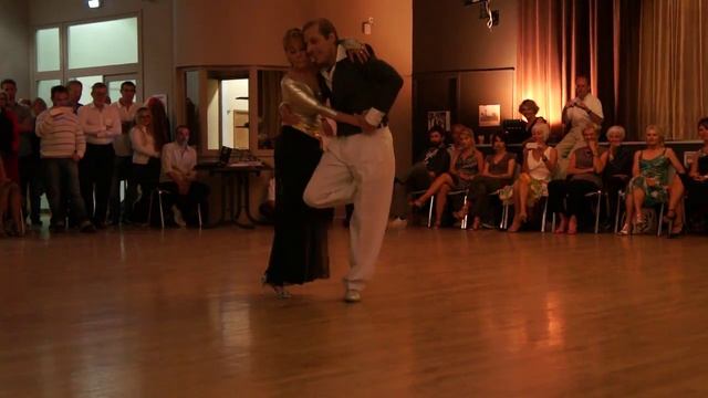 Guy Marrec & Jenny Faugier - Val Cenis - Canyengue смотреть онлайн
