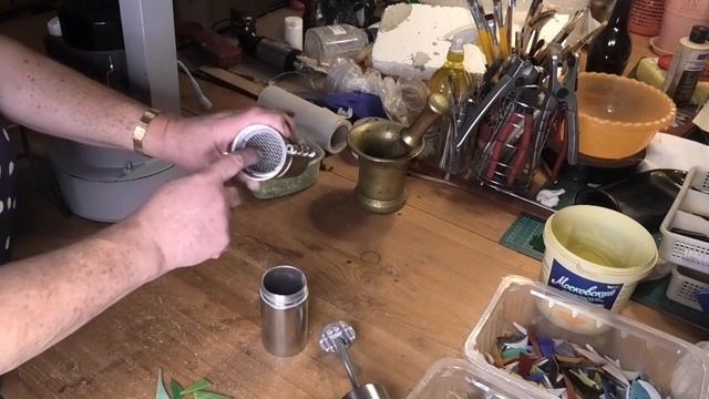 Как измельчить стекло. Дробилка для стекла смотреть онлайн