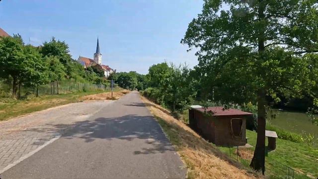 В средневековый город! | Часть #1 смотреть онлайн