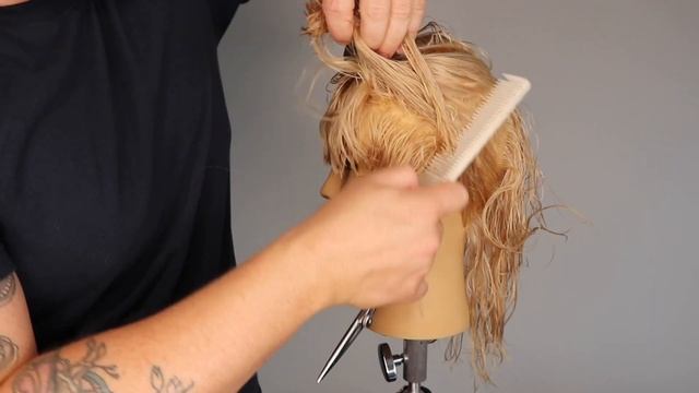 HOW TO CUT A VIDAL SASSOON SHAG HAIRCUT: Super Easy Salon Classic Long Graduation/ Mullet Haircut смотреть онлайн