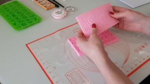 Как сделать надпись на торте | HOW TO WRITE ON CAKES