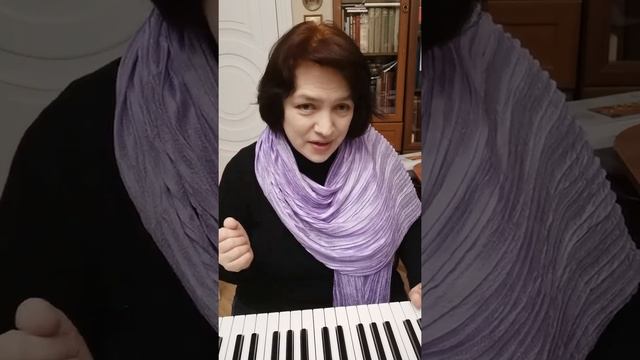 Надо ли зажимать ухо при пении? смотреть онлайн