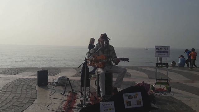 VoiceLive 3 demo on the street in Lazise (detailed comments) Stop Breaking Down (Robert Johnson) смотреть онлайн