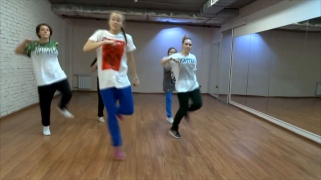 8.3 ТАНЦЫ. ХИП-ХОП. ОБУЧАЮЩИЙ УРОК. Hip-hop Old School. смотреть онлайн