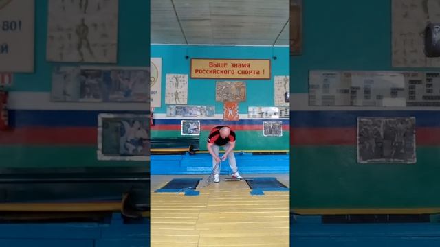 Изометрия и динамика в мас- рестлинге.