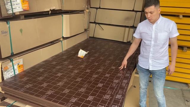 Ламинированная Фанера. Обзор русской Фанеры из березы. Склад. Толщина 18 мм