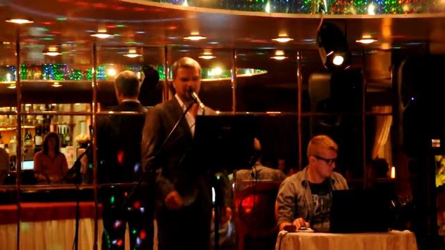 АХ БЕЛЫЙ ТЕПЛОХОД БЕГУЩАЯ - ЮРА-MAN (cover version2016) смотреть онлайн