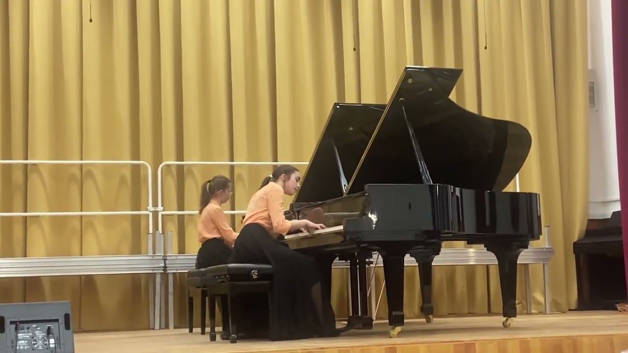 А.Цфасман-«Танцующие пальцы». Исп. Екатерина Соловьёва и София Мелехова смотреть онлайн