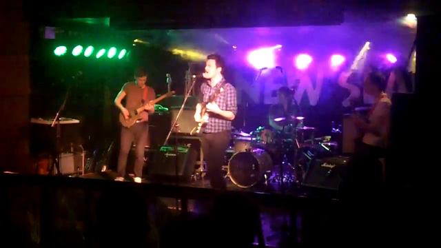 The Cast Of Cheers - Family - at New Slang Kingston смотреть онлайн