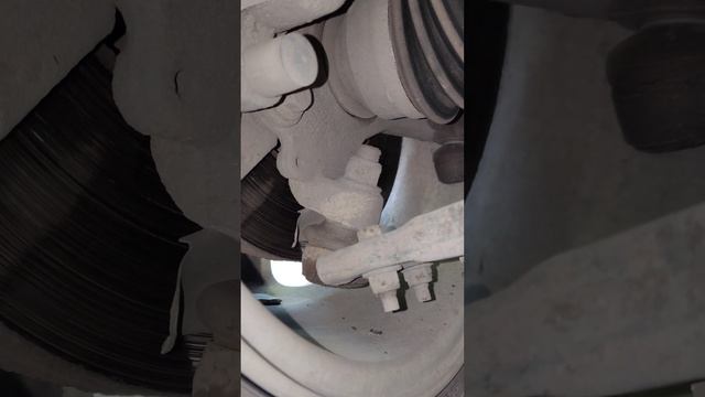 Люфт шаровой опоры Ford Focus 2 смотреть онлайн