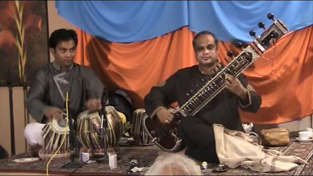 Ashraf Sharif Khan and Shahbaz Hussain Jaijaiwanti gat смотреть онлайн