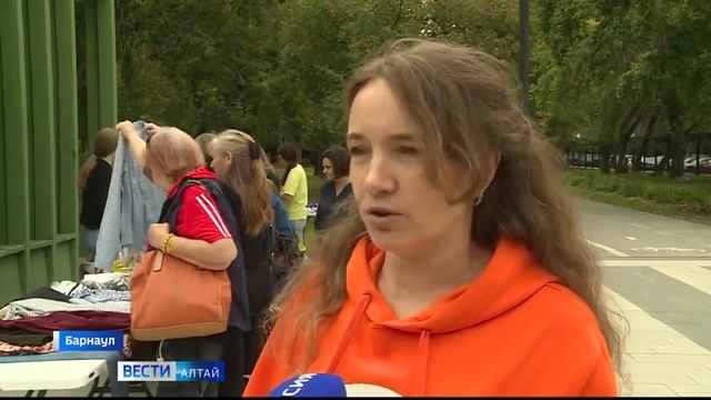 В Барнауле волонтёры проводят «Дармарки» смотреть онлайн