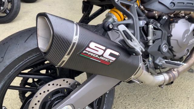 Ducati Monster 821 - SC-PROJECT - SC1-R смотреть онлайн