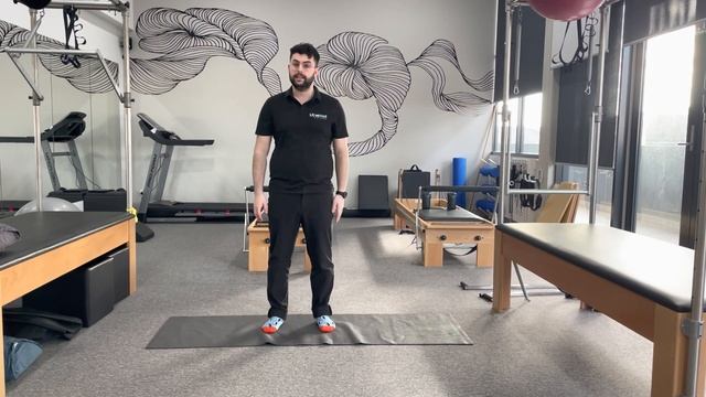 Pilates - Standing Roll Down смотреть онлайн