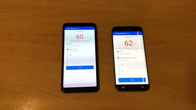 SAMSUNG A7 2018 VS SAMSUNG S7 EDGE - ANTUTU BENCHMARK смотреть онлайн