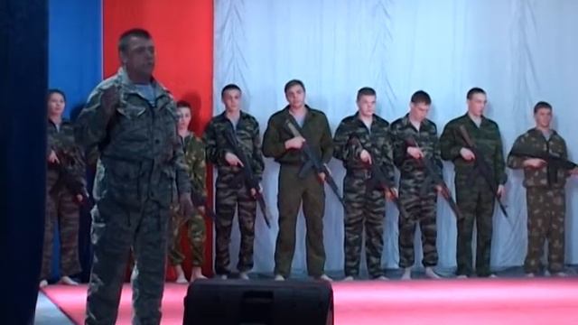 Служить России! (День защитника Отечества в Кировграде) смотреть онлайн
