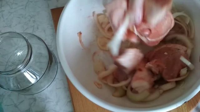 Мясо в банке - просто и вкусно на все случаи, без заморочек!!! смотреть онлайн