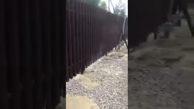 Забор из металлоштакетника смотреть онлайн