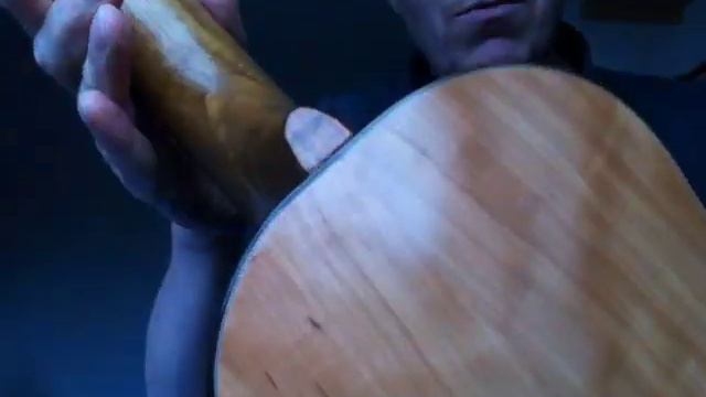 TENOR UKULELE in English pear by Chris Perkins смотреть онлайн