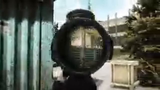 Новичок пытается выбраться из Tarkov смотреть онлайн