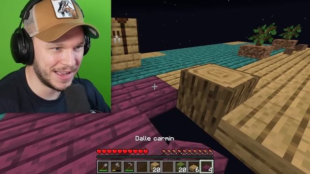 J’ai Survécu sur 1 SEUL BLOC sur Minecraft ! (Oneblock Avec Superkiki #1) смотреть онлайн