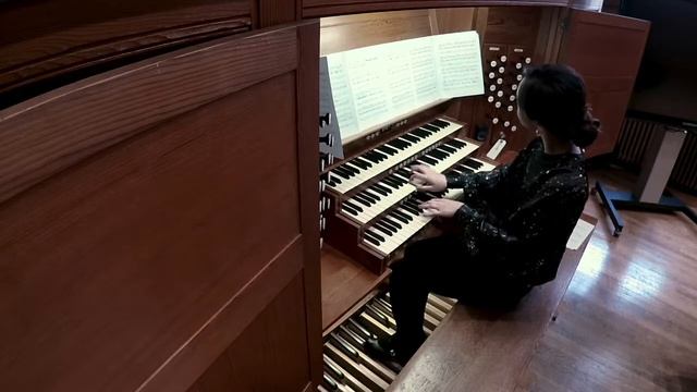 'Libertango' for Organ by Xiaoting Chang смотреть онлайн