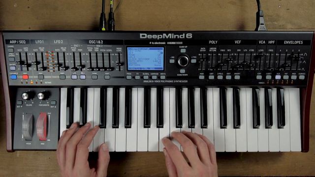 Behringer Deepmind 6 - Arp Jam смотреть онлайн