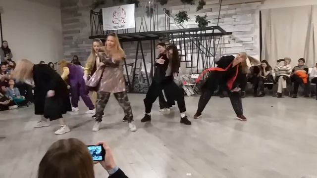 Big Aasian Fest Caps Lock IDOL смотреть онлайн