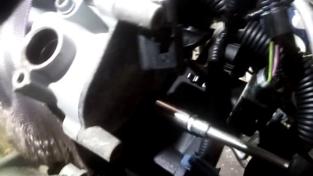 как разобрать мотор одной рукой смотреть онлайн