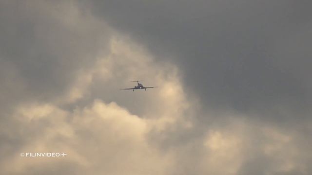 5 минут удовольствия. Ту-154 рванул на второй круг смотреть онлайн