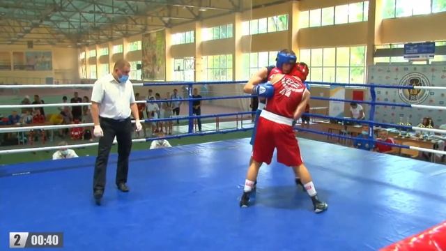 Николай Сирокуров VS Матвей Ражба. Чемпионат Украины среди молодежи. Финал смотреть онлайн