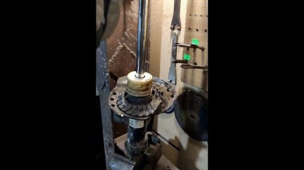 Замена стоек VOLVO V 70