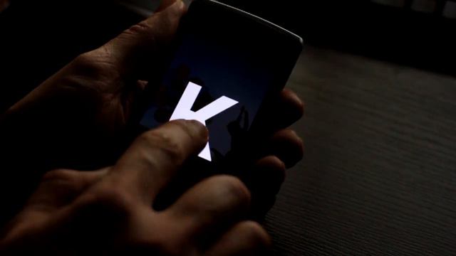 Samsung Wave 2 GT-S8530 Running Cyanogenmod CM11 (V1.0) Android KitKat & Touchwiz