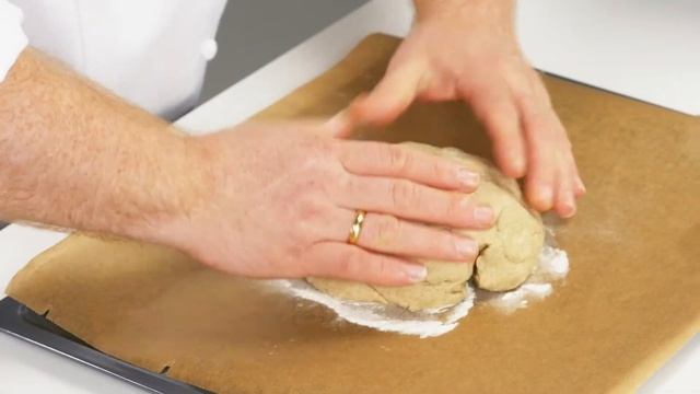 Хлеб из двух злаков с пахтой от Алексея Зимина смотреть онлайн