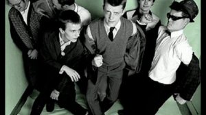 MADNESS - BAGGY TROUSERS (LIVE)