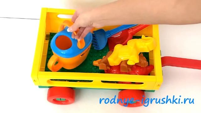 Песочный набор с тележкой и формочками динозавров смотреть онлайн