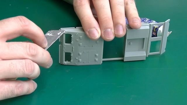 Diorama building review: "The Crash" - Part II: T-34 & StuG III смотреть онлайн