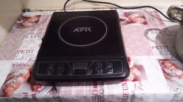 Индукционная плита не видит посуду, выдает ошибку E0. смотреть онлайн