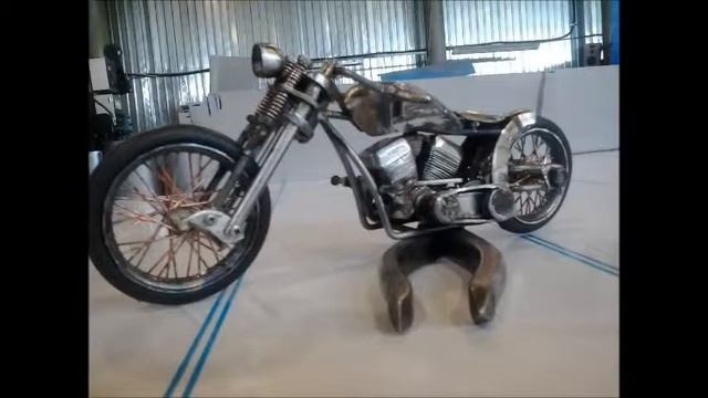 масштабная модель мотоцикла Black custom. смотреть онлайн