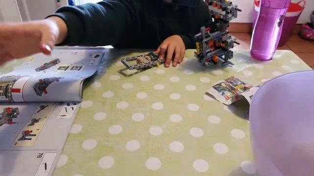 LEGO BUILD - Building the LEGO Technic 42112: Concrete Mixer Truck Set смотреть онлайн