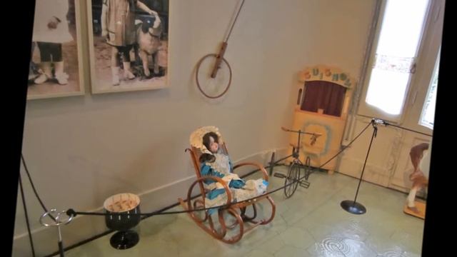 Casa Mila.Magic Fountain of Montjuïc. Барселона. Дом Мила и Волшебный фонтан. смотреть онлайн