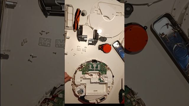 Wymiana wirnika/turbiny odkurzacza Xiaomi Roborock S50. Repair of the Xiaomi S50 vacuum cleaner смотреть онлайн