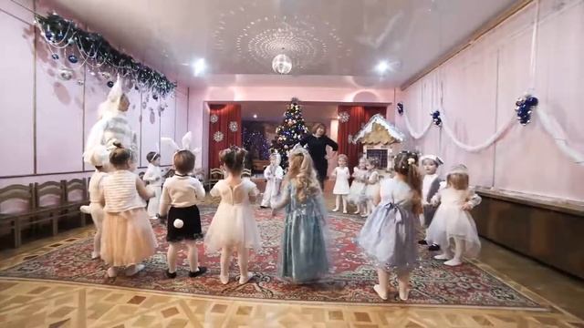 САДИК УТРЕННИК тома смотреть онлайн