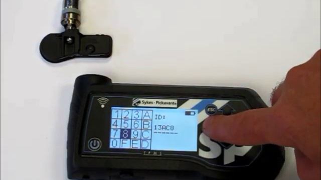 TPMS All-Makes Service Tool -- Programming a Schrader EZ Sensor смотреть онлайн
