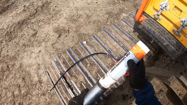 The Operator Grease Gun Challenge | Milwaukee | Volvo EC220 | #GreaseGunChallenge | GoProHero9 смотреть онлайн